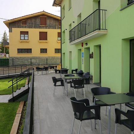 Aterpe Kanpezu Hostel Santa Cruz de Campezo Екстериор снимка