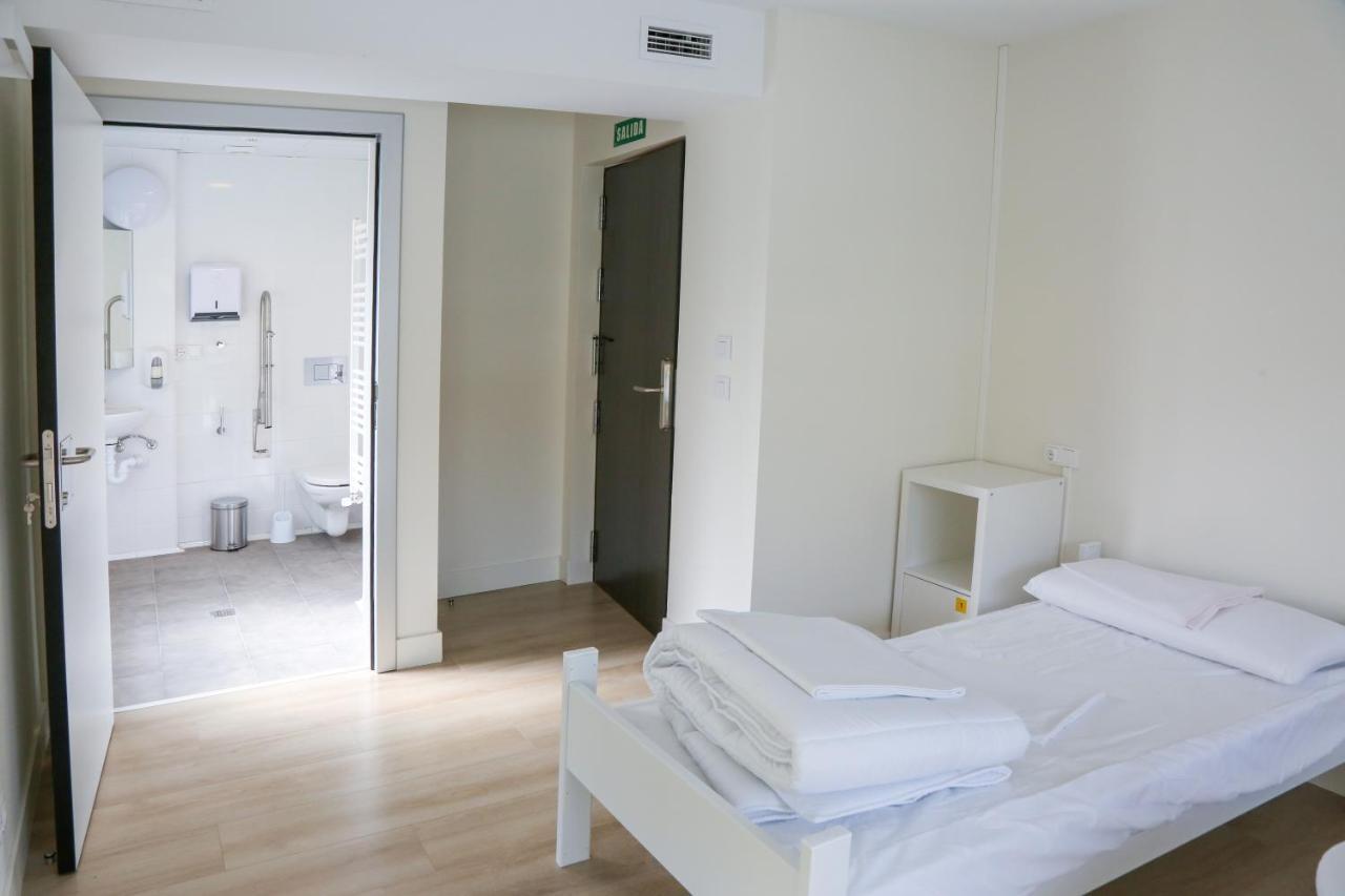 Aterpe Kanpezu Hostel Santa Cruz de Campezo Екстериор снимка