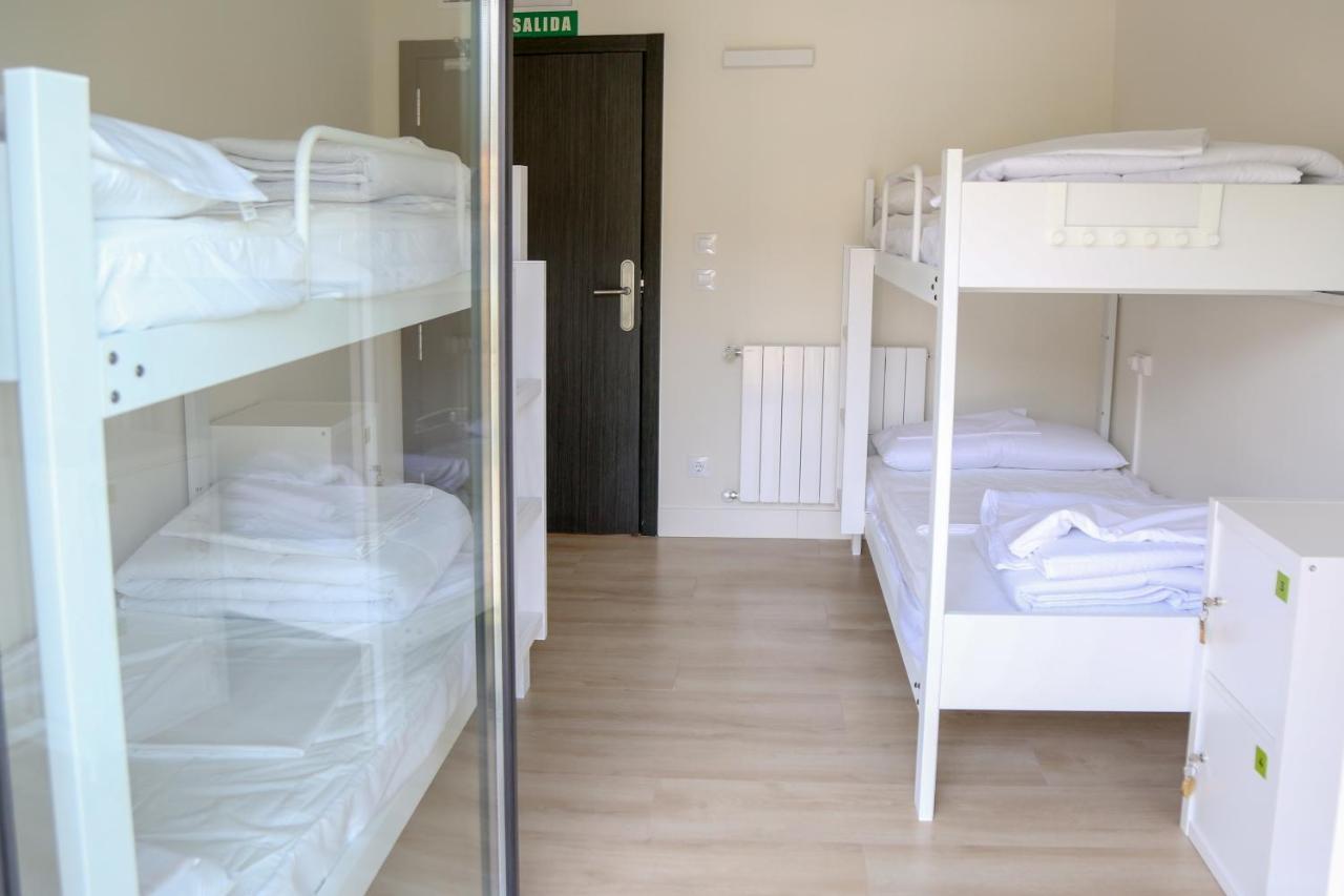 Aterpe Kanpezu Hostel Santa Cruz de Campezo Екстериор снимка